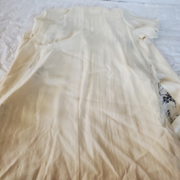 Top - Picture 9 of 13